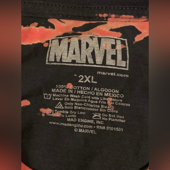 Deadpool Graphic Red & Black 2XL T Shirt - Picture 6 of 8